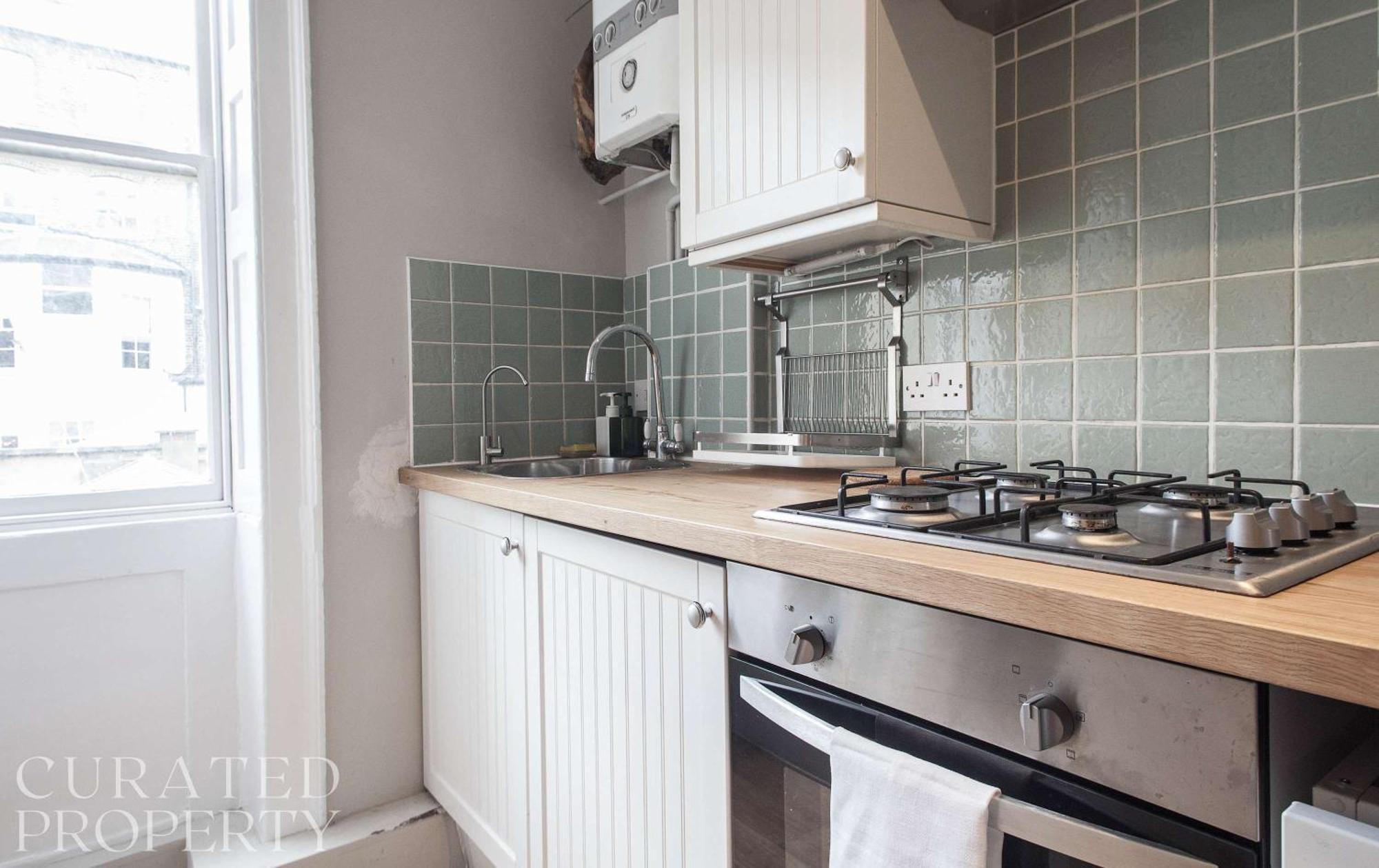 Traditional In Fitzrovia Near Oxford Street *